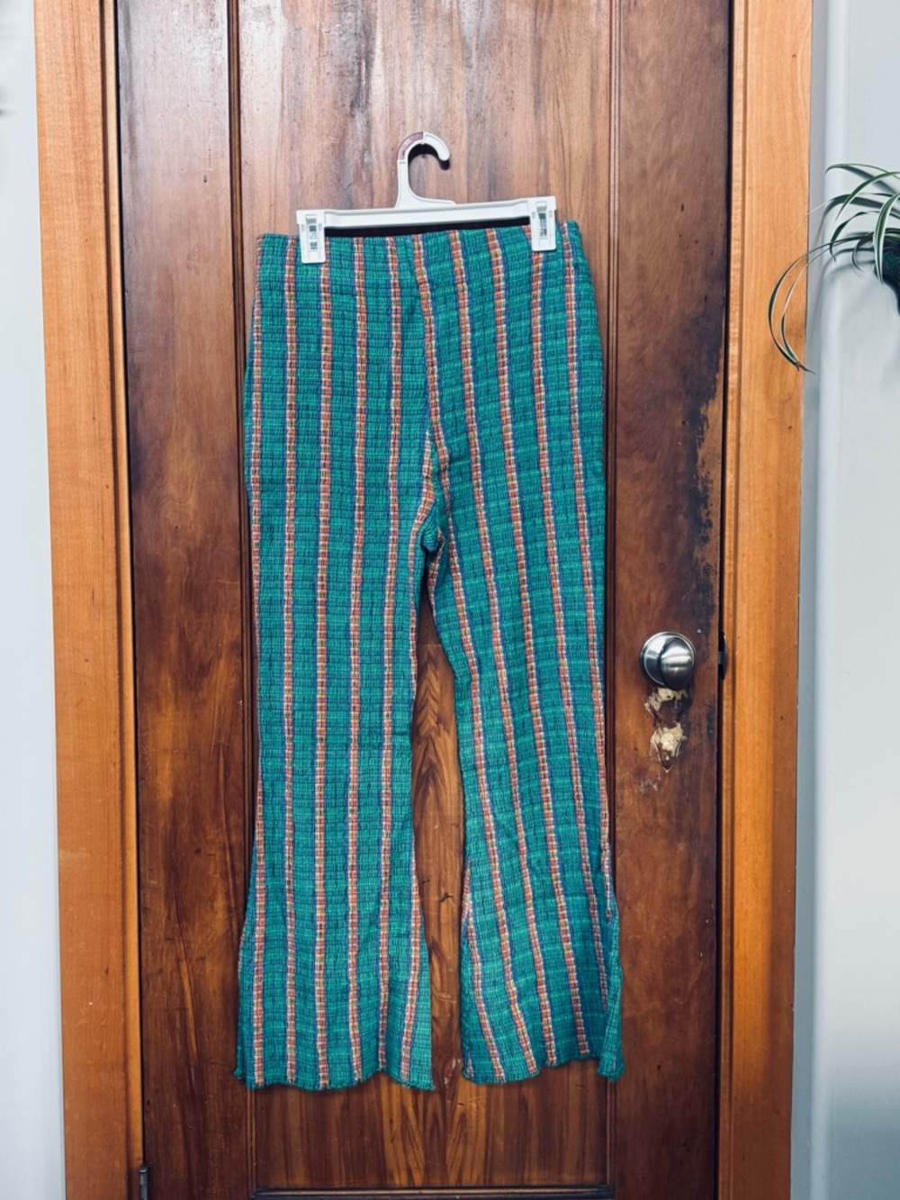 NWT Free People Fine Line High Rise Slim Flare Pants Medium Green Stretchy Med - Picture 3 of 11